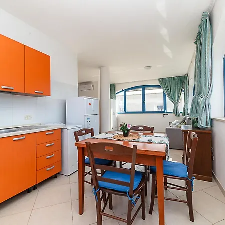 Mare Di Giulia A 100 Metri Da Solo Sabbia Apartment